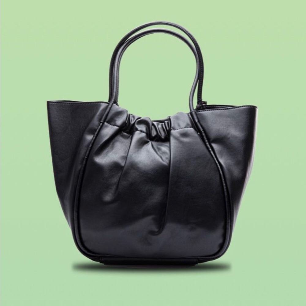 XOXO aAdventurer Bag/Purse